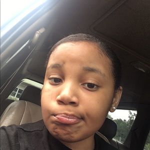 Meet your Posher, Jeleria